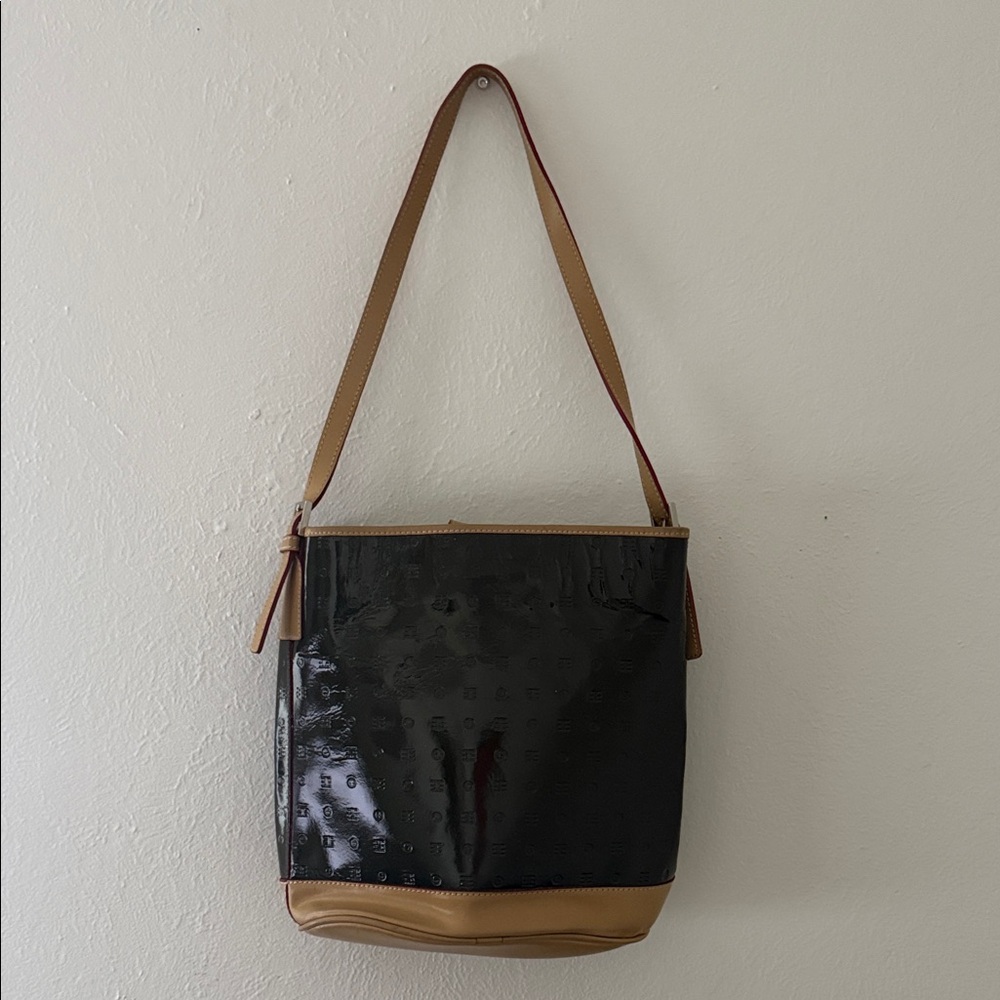 Arcadia bucket Shoulder Bag
